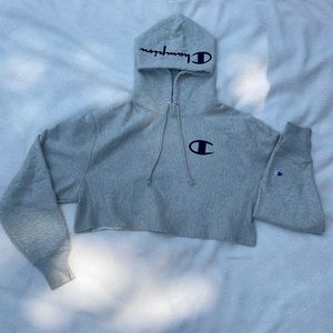 Small cropped Champion hoodie